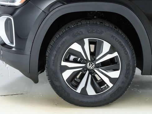 New 2026 Volkswagen Atlas SE image 5