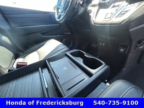 Used 2026 Honda Odyssey Touring image 21