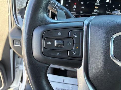 Used 2022 GMC Sierra 1500 SLT w/ SLT Convenience Package image 24