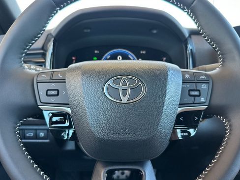 New 2026 Toyota Camry SE FWD image 24