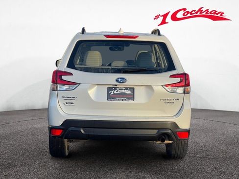 Used 2021 Subaru Forester image 16