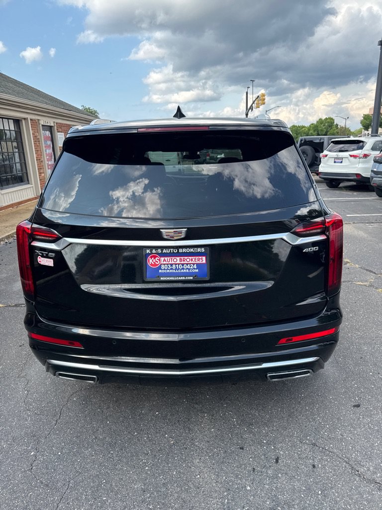 Used 2021 Cadillac XT6 Premium Luxury FWD image 4