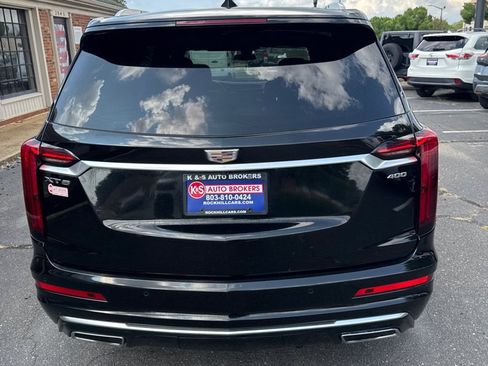 Used 2021 Cadillac XT6 Premium Luxury FWD image 4