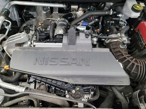 Used 2024 Nissan Rogue S image 30