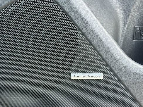 New 2026 Subaru Crosstrek 2.5i Limited AWD/4WD image 19