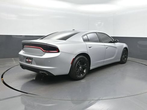 Used 2021 Dodge Charger SXT w/ Leather Interior Group RWD image 32