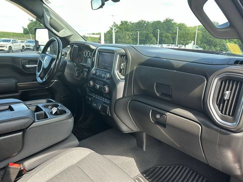Used 2022 Chevrolet Silverado 2500 LT w/ Convenience Package AWD/4WD image 17