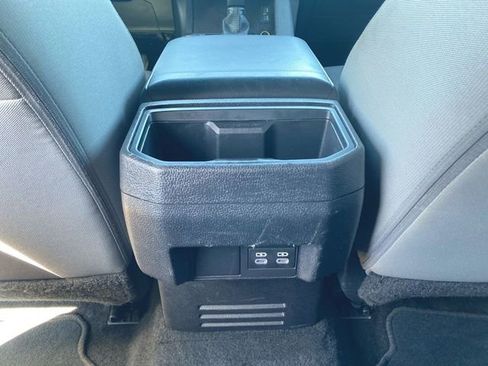 Used 2025 Toyota Tacoma TRD Off-Road AWD/4WD image 20