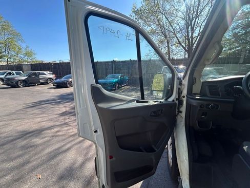 Certified 2024 Ford Transit 350 XL RWD image 15