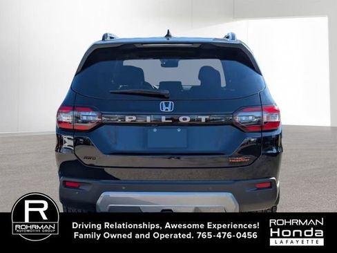 New 2026 Honda Pilot TrailSport image 4