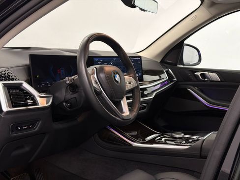 Used 2026 BMW X7 xDrive40i AWD/4WD image 16