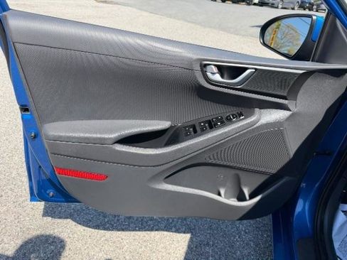Used 2018 Hyundai Ioniq SEL w/ SEL Tech Package 02 image 17