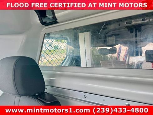 Used 2023 Ford Transit Connect XL FWD image 17