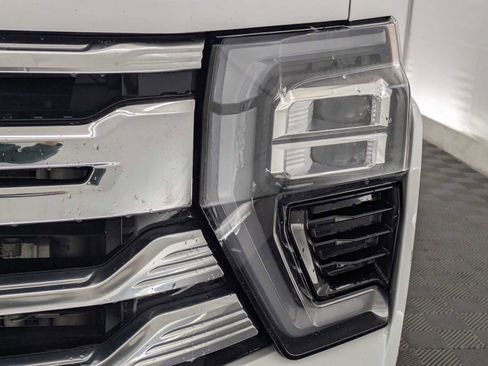 Used 2024 Chevrolet Silverado 3500 High Country w/ High Country Premium Package image 10