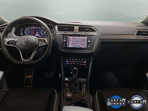 Used 2024 Volkswagen Tiguan SEL R-Line image 11