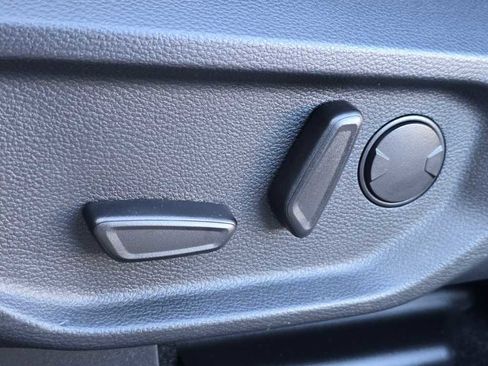 New 2026 Ford Ranger XLT w/ Equipment Group 301A High image 19