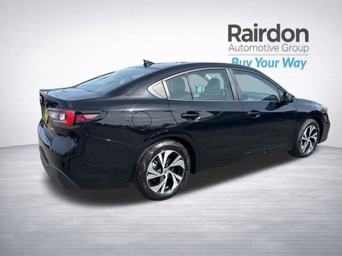 Used 2025 Subaru Legacy Premium AWD/4WD image 7