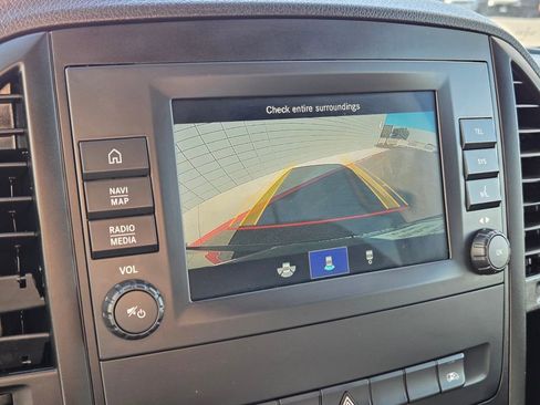 Used 2021 Mercedes-Benz Metris Passenger image 21