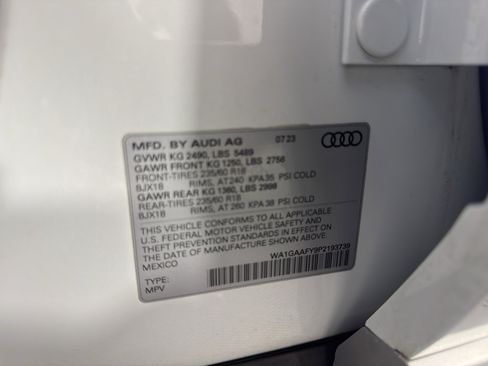 Used 2023 Audi Q5 2.0T Premium image 13