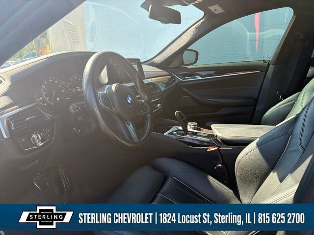 Used 2018 BMW 530i xDrive AWD/4WD image 10