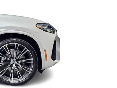 Used 2022 BMW X3 sDrive30i w/ M Sport Package 2 RWD image 8