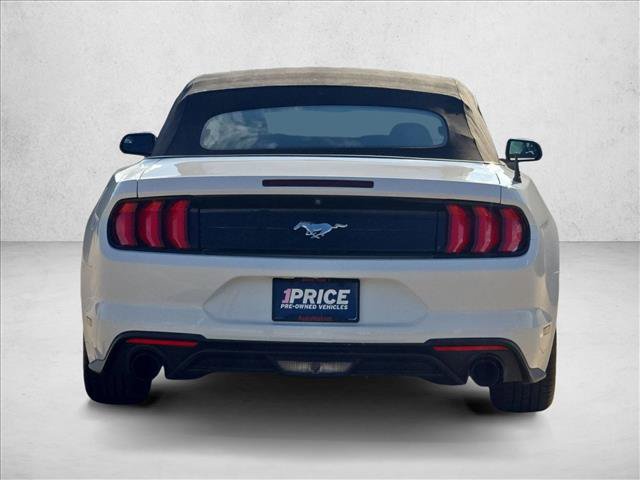 Used 2018 Ford Mustang Convertible RWD image 7