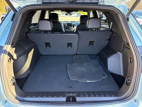 Used 2022 Chevrolet Equinox RS image 18