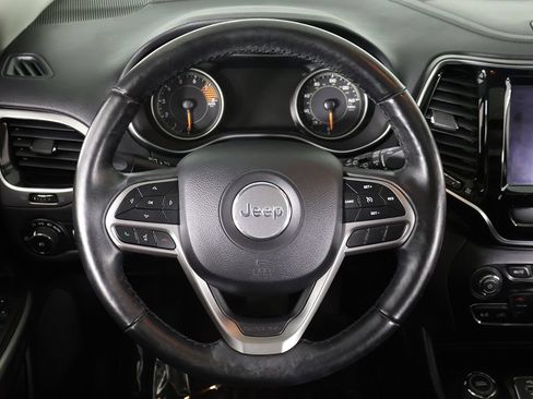Used 2019 Jeep Cherokee Limited AWD/4WD image 42