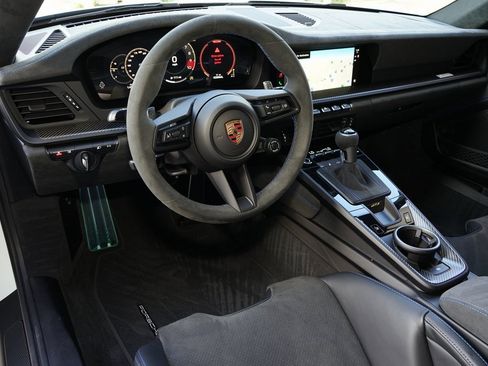 Used 2026 Porsche 911 GT3 image 15