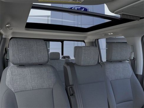 New 2026 Ford F450 XLT w/ XLT Premium Package image 22