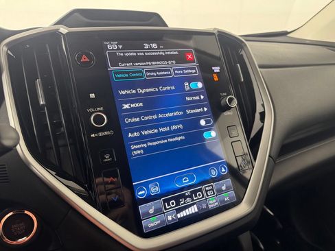 Used 2023 Subaru Ascent Limited w/ Technology Package AWD/4WD image 21