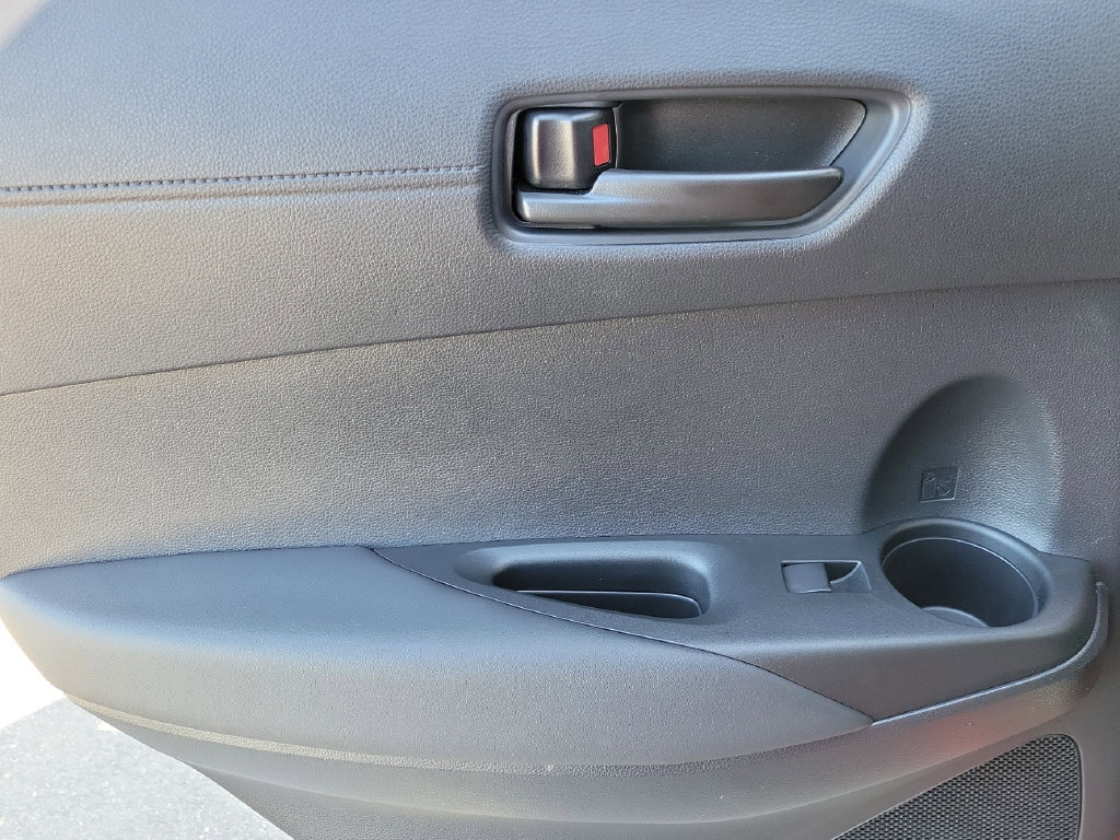 New 2026 Toyota Corolla Cross LE w/ Moonroof Package FWD image 15