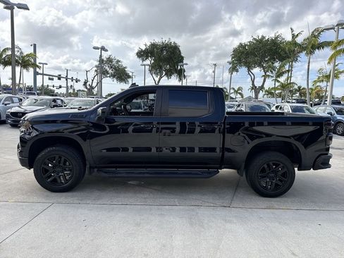 Used 2022 Chevrolet Silverado 1500 LT Trail Boss w/ Convenience Package II image 11