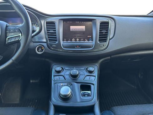 Used 2015 Chrysler 200 S w/ Navigation & Sound Group I image 12