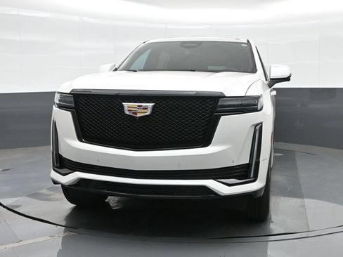 Used 2021 Cadillac Escalade ESV Sport RWD image 12
