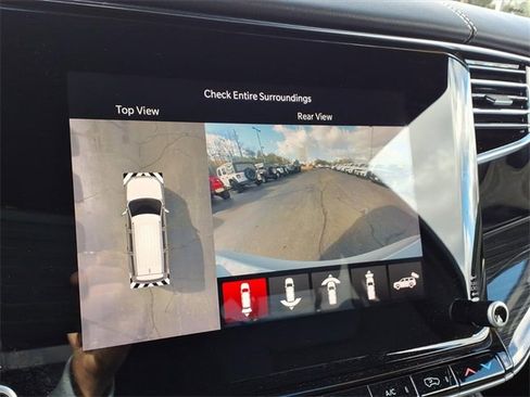 Used 2022 Jeep Wagoneer Series II w/ Convenience Group I image 23