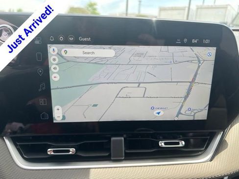 New 2026 Chevrolet Equinox LT w/ Convenience Package II FWD image 22