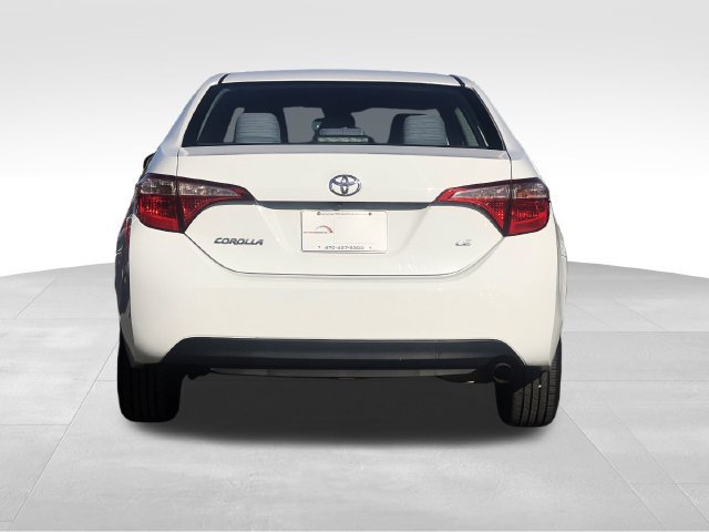 Used 2017 Toyota Corolla LE w/ Carpet Mat Package (TMS) FWD image 4