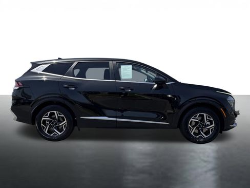 Certified 2024 Kia Sportage LX FWD image 9