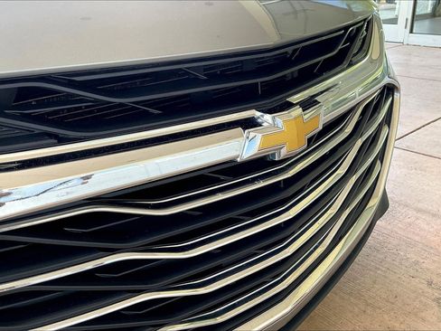 Used 2023 Chevrolet Malibu LT FWD image 30