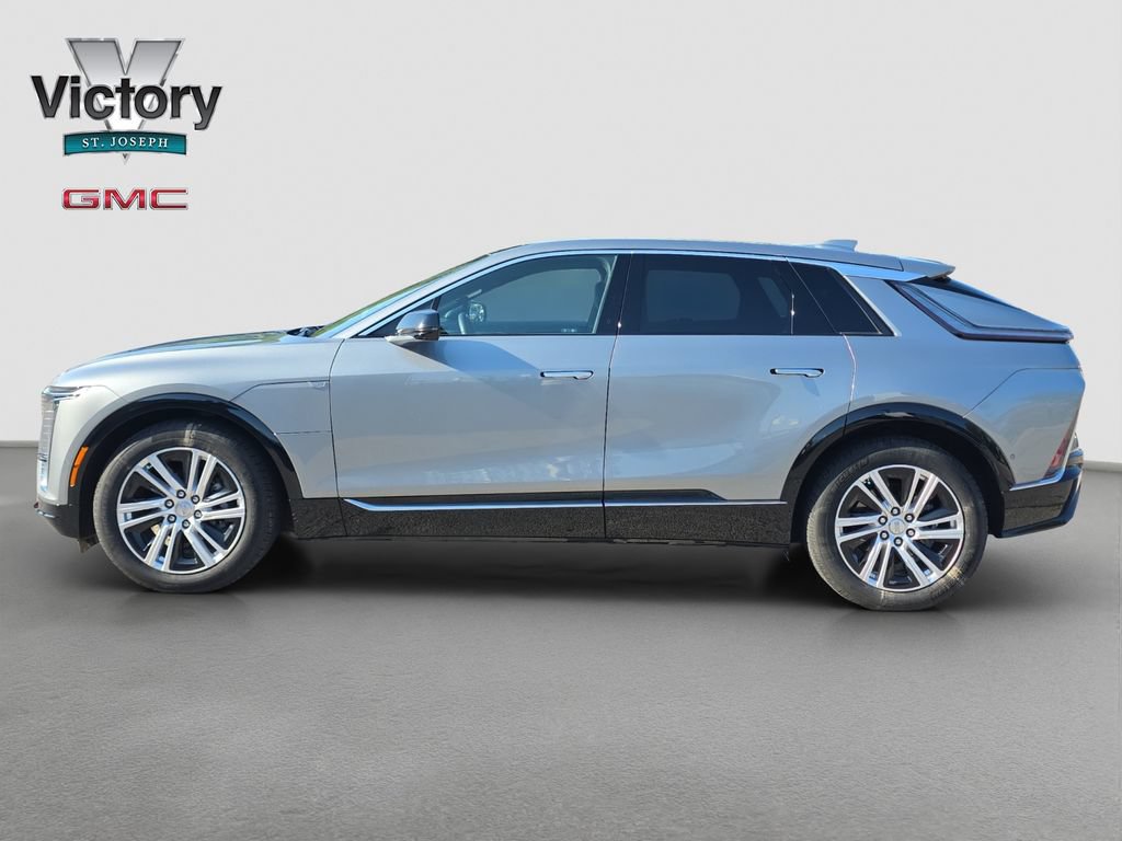 Used 2024 Cadillac Lyriq Tech w/ Driver Assist Package RWD image 6