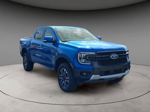 New 2025 Ford Ranger Lariat w/ FX4 Off-Road Package image 14