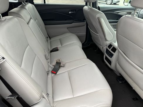 Used 2017 Honda Pilot EX-L image 12