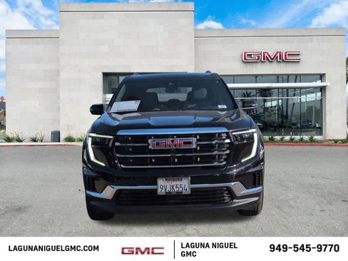 Certified 2026 GMC Acadia Elevation FWD image 2