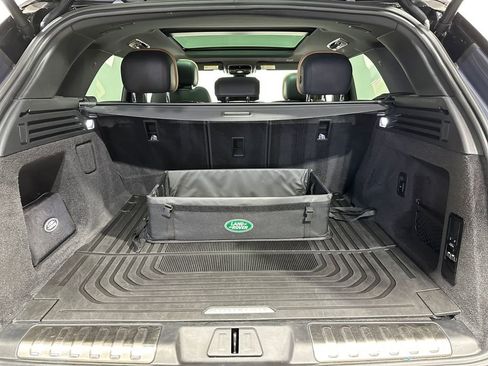 Used 2025 Land Rover Range Rover Sport Dynamic SE image 17