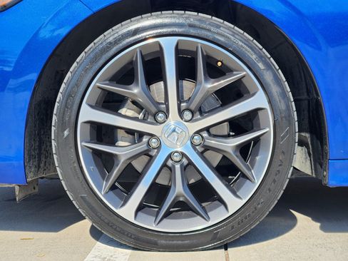 Used 2023 Honda Civic Touring image 11