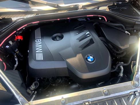 Used 2025 BMW X3 xDrive30i w/ Premium Package image 17