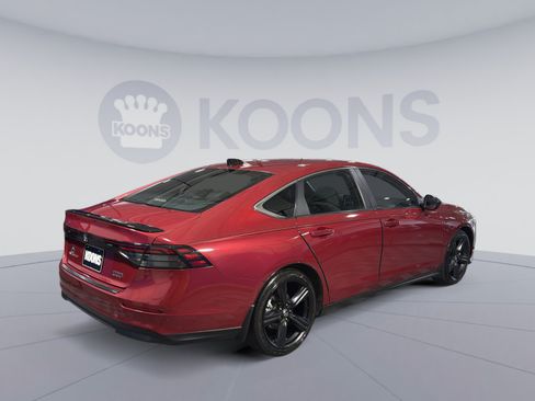 Used 2023 Honda Accord Sport image 7