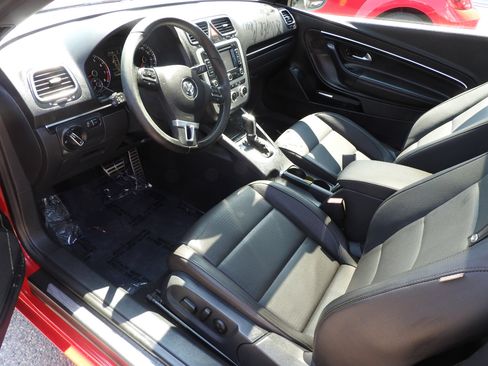 Used 2014 Volkswagen Eos Komfort image 12