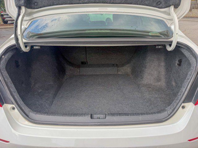 Used 2020 Honda Accord EX image 16